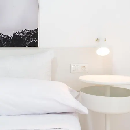 Gr1-xl Apt For Big Groups-15min On Foot To Old Town Apartment Malaga